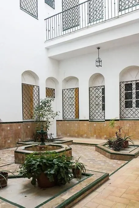 Cozy Apartment In A Typical Sevillian Patio House Séville