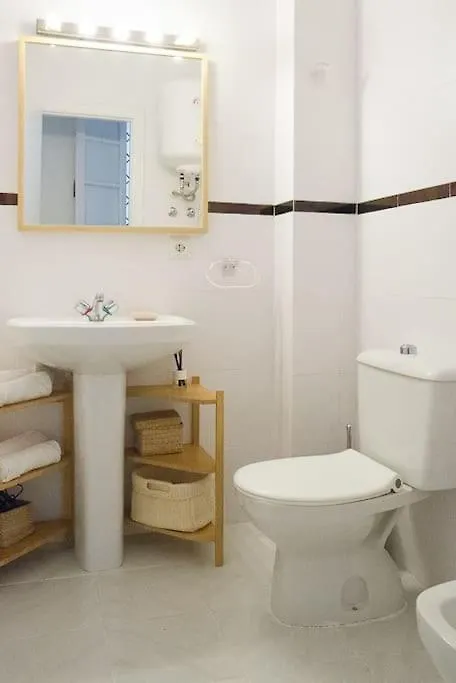 Cozy Apartment In A Typical Sevillian Patio House Séville